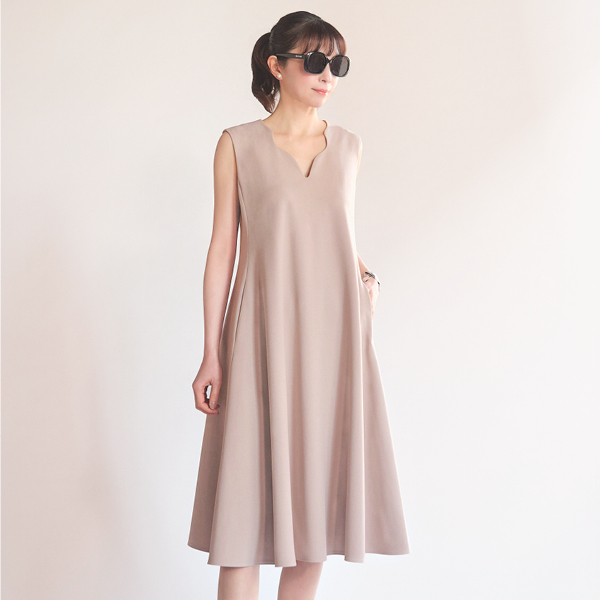 Dress "Noble Flare”