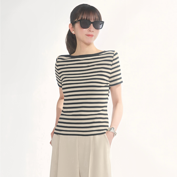 Staff Recommend-Knit Top “Stylish Border”