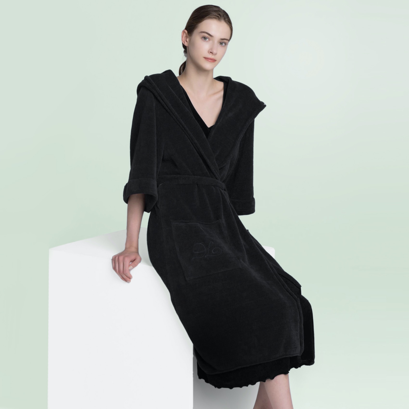 DAISY LIN | Official website and Online Boutique / High-end Bathrobe