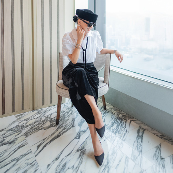 Blouse “Lady Anne” & Tuxedo Velour Pants