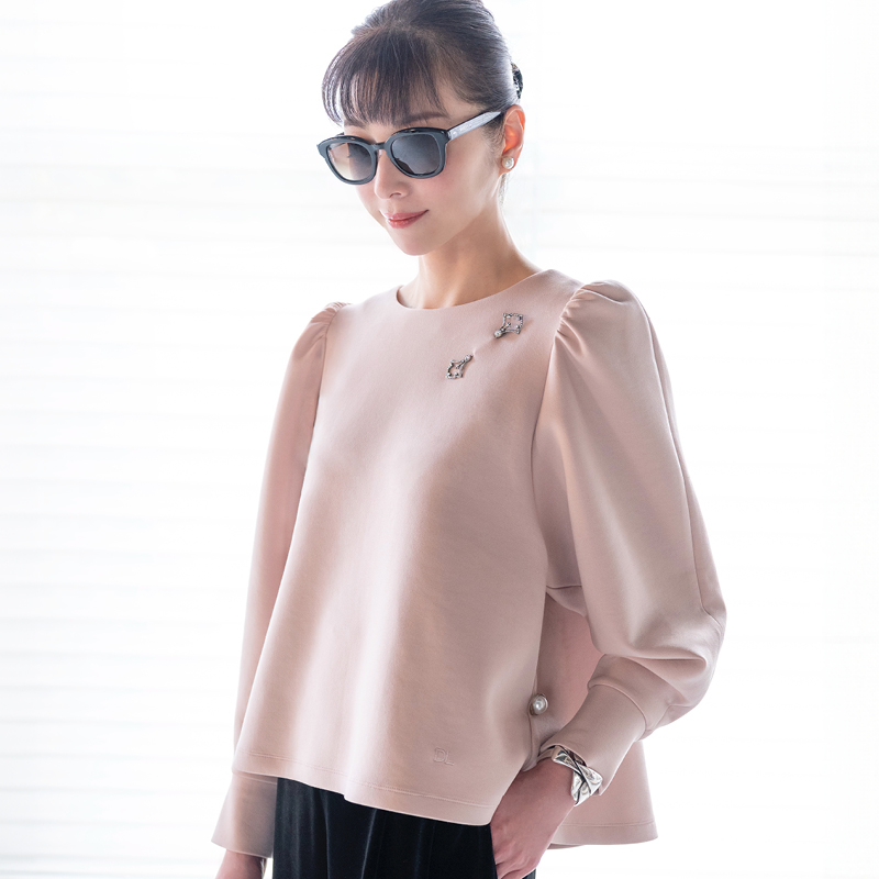 Top "Elegant Back Flare Ⅱ"