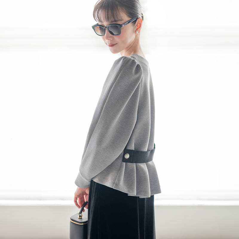 Top "Elegant Back Flare Ⅱ"